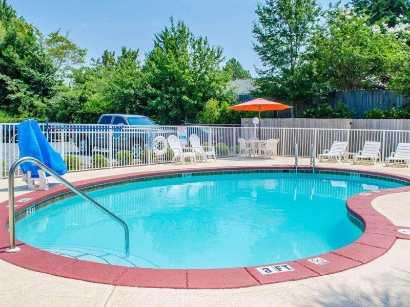Comfort Inn & Suites Крествью Экстерьер фото