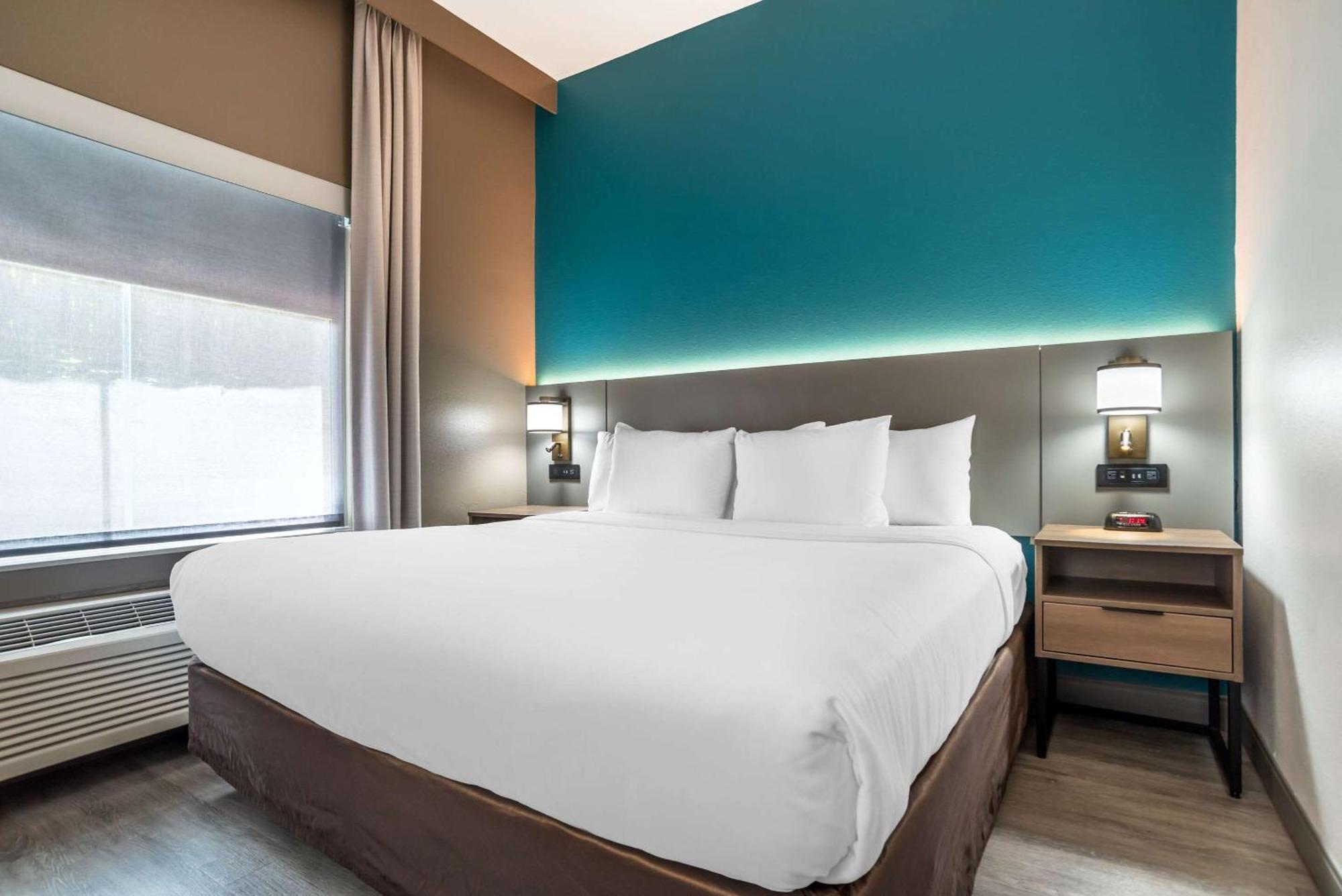 Comfort Inn & Suites Крествью Экстерьер фото