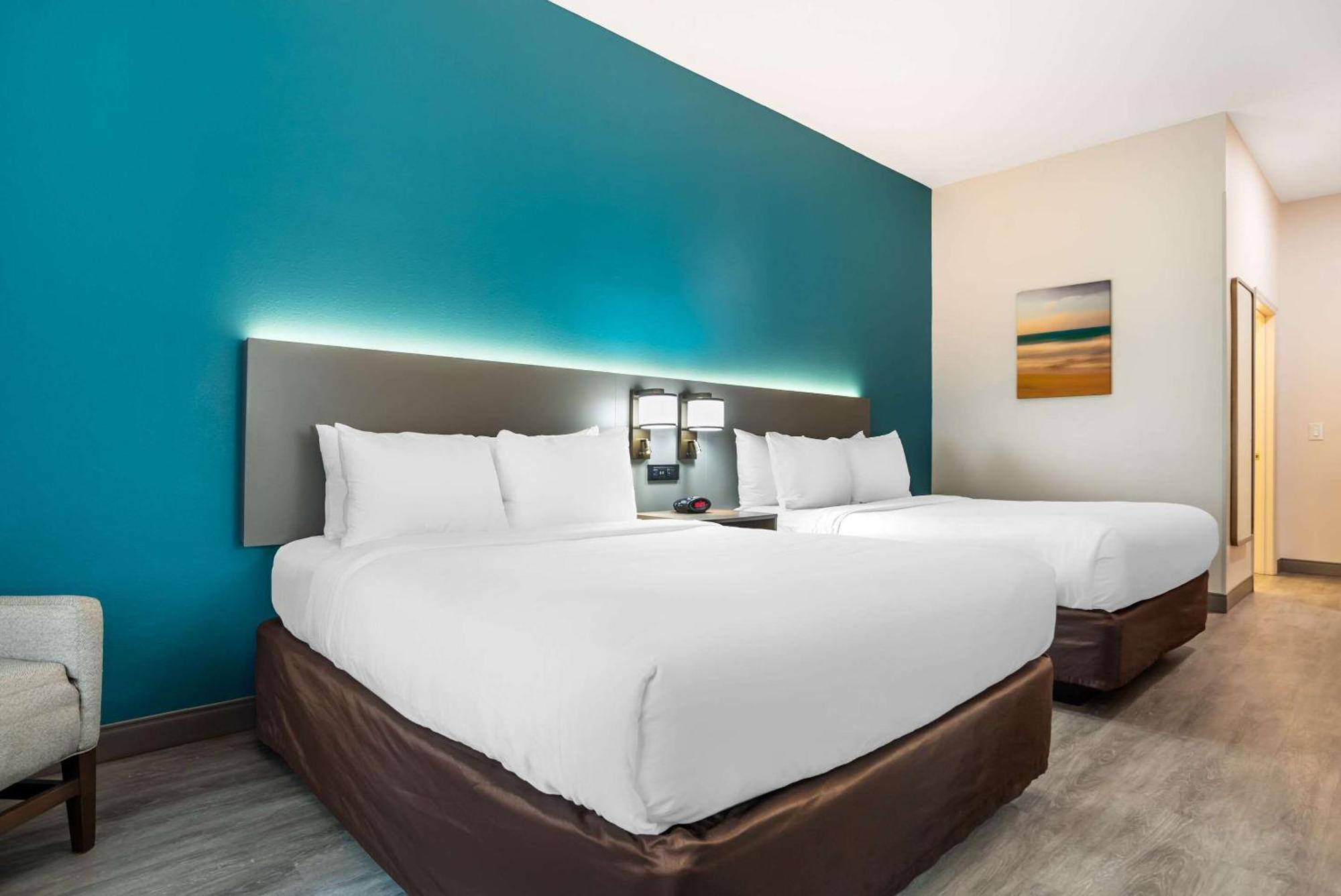 Comfort Inn & Suites Крествью Экстерьер фото